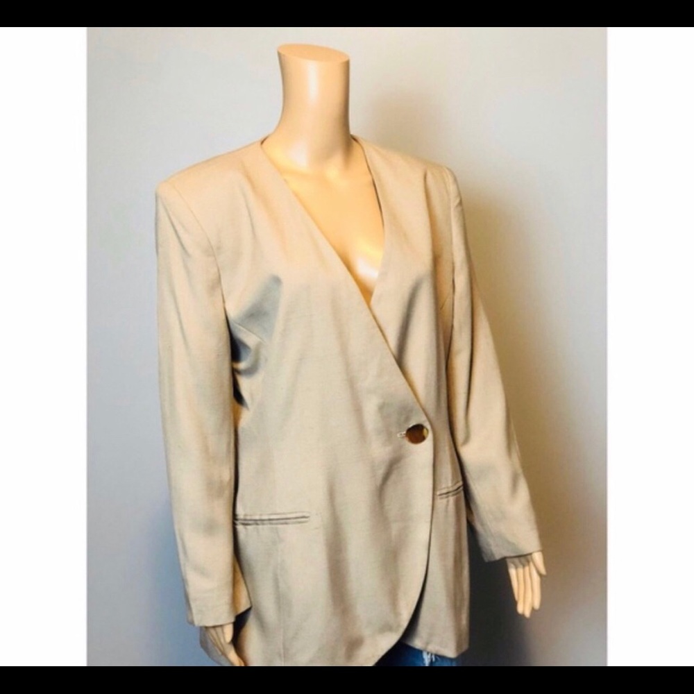 Vintage Christian Dior beige one button blazer